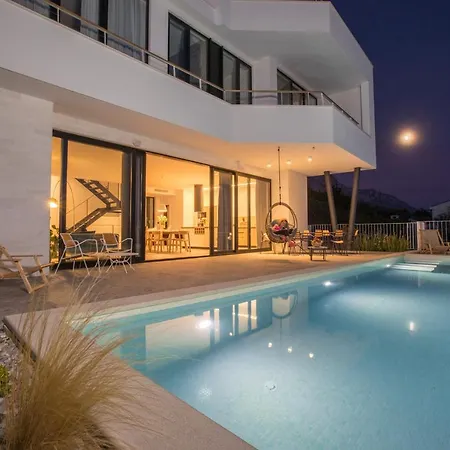 Villa Monachus 2