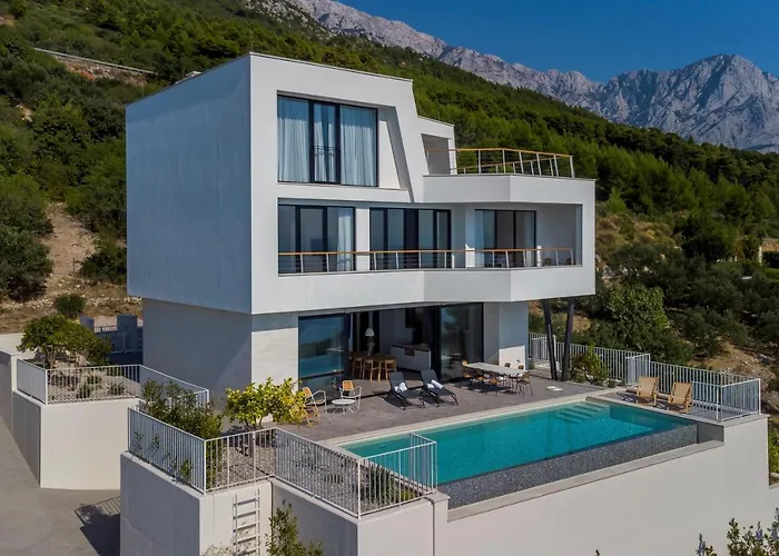 Monachus 2 Villa